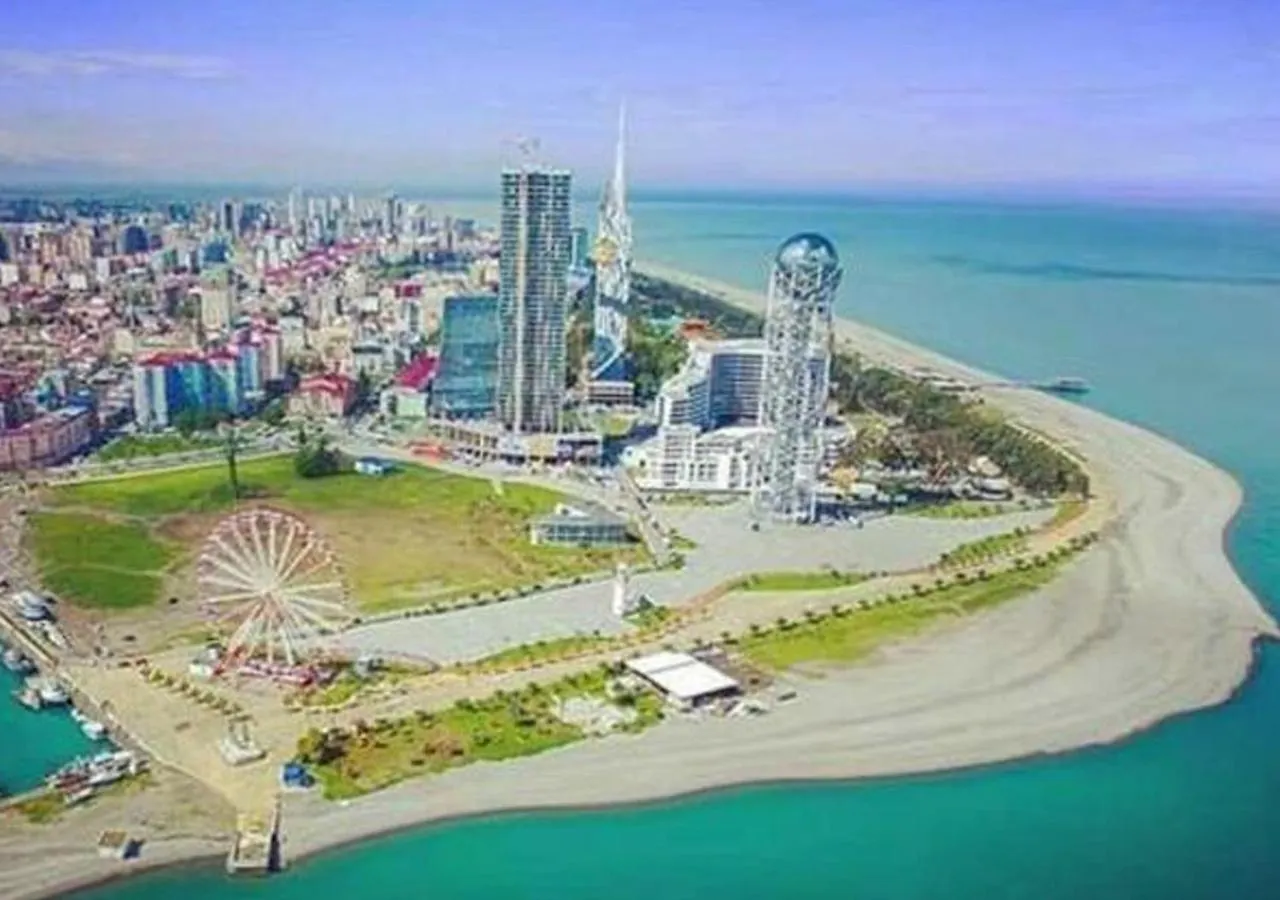 فندق Orbi City Relax باتومي